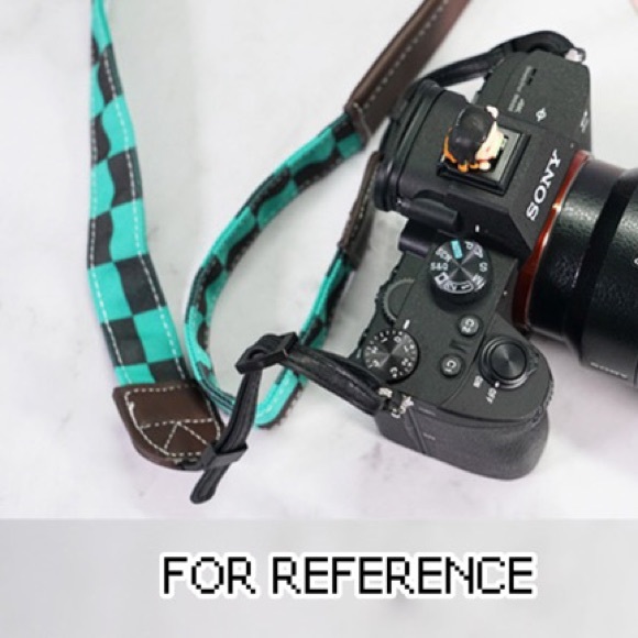 Demon Slayer - Kimetsu no Yaiba - Tanjiro Version DSLR Camera Strap - Picture 10 of 10